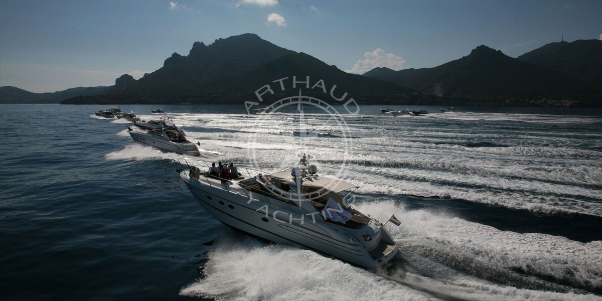 Transfert taxi Speedboat Saint Jean Cap Ferrat - Arthaud Yachting