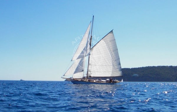 Classic Yacht Charter | Authentic Classic Sailboats | Arthaud Yachting