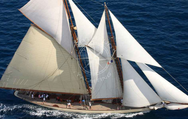 Classic Yacht Charter | Authentic Classic Sailboats | Arthaud Yachting