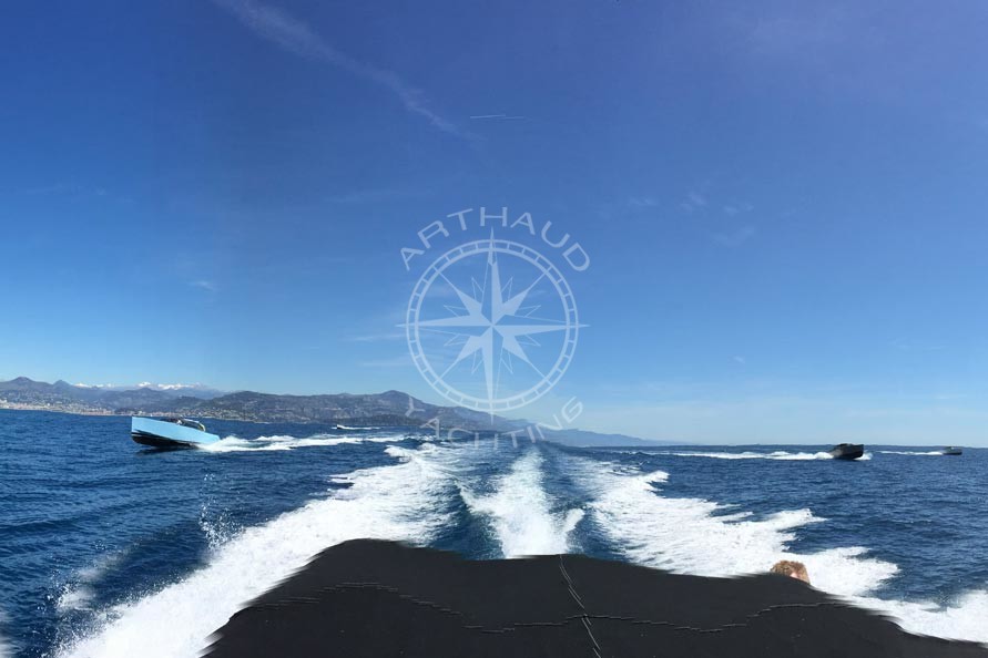 Bateau taxi Speedboat Monaco Cannes - Arthaud Yachting