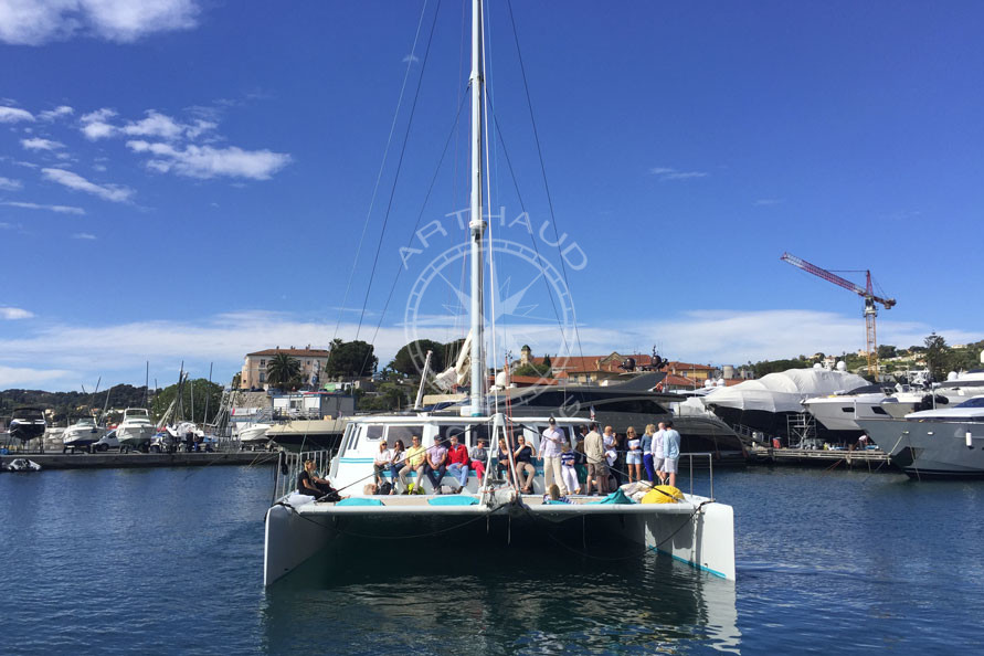 Location catamaran Nice - Beaulieu - Arthaud Yachting