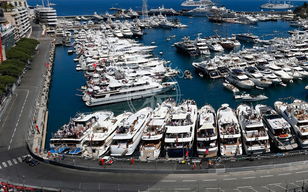 rent yacht monaco grand prix