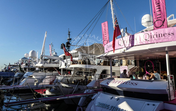 Rent a yacht Cannes MIPTV