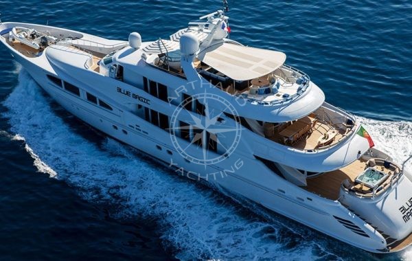Yacht charter and rental in Cannes by Arthaud Yachting