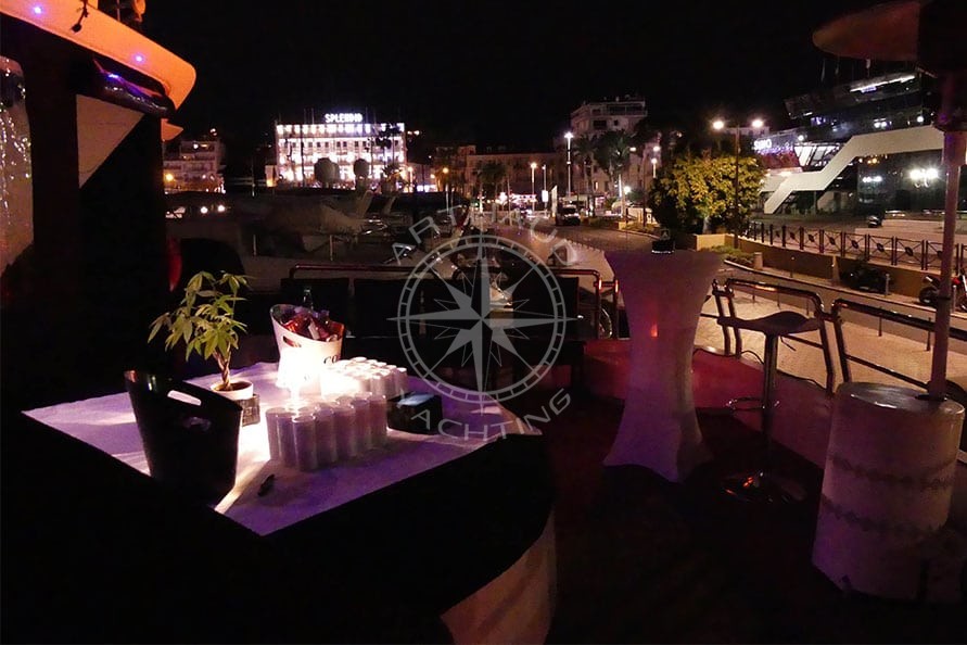 Location yacht salon IPEM Cannes - Arthaud Yachting