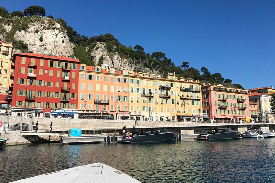 Lancôme rented speed boats in Monaco