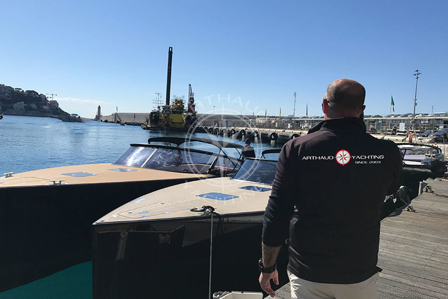 Lancôme rented speed boats in Monaco