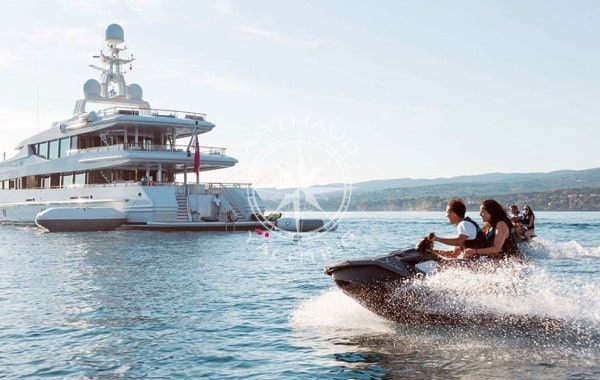 Luxury yacht charter | Arthaud Yachting