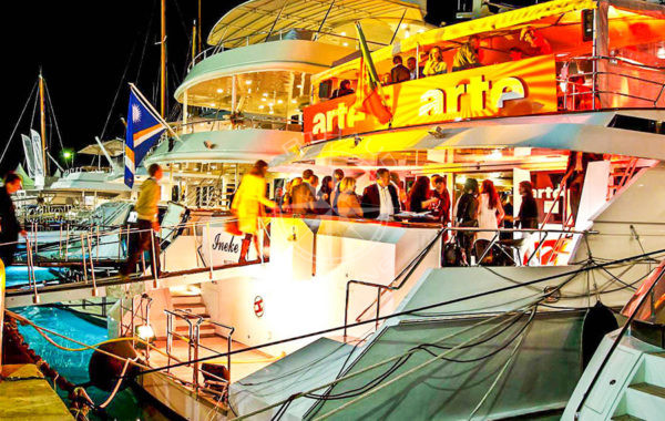 Location de yacht à quai Festival de Cannes | FIF Cannes