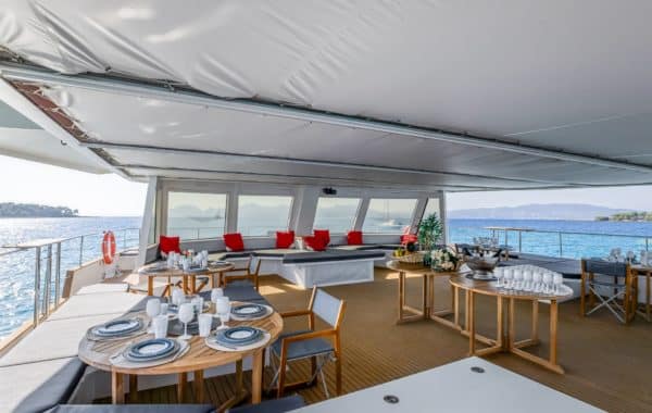 Location catamaran Nice | Arthaud Yachting