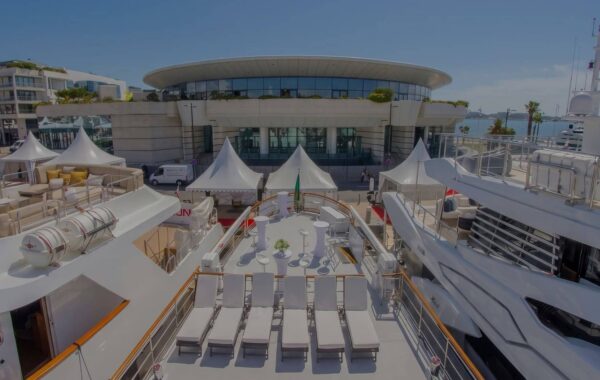 Événement yacht à quai | Arthaud Yachting organisation-evenement-yacht-a-quai-cote-azur