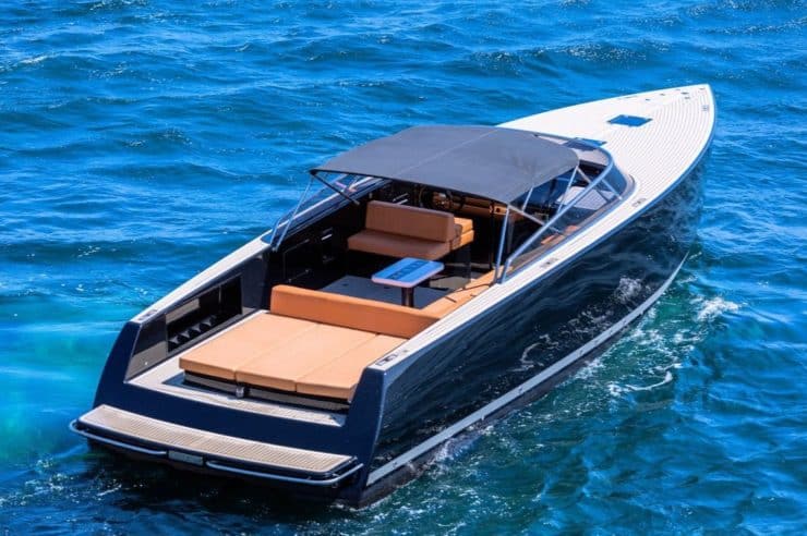 Day-Charter-Yacht-Rental-MY-VanDutch-40
