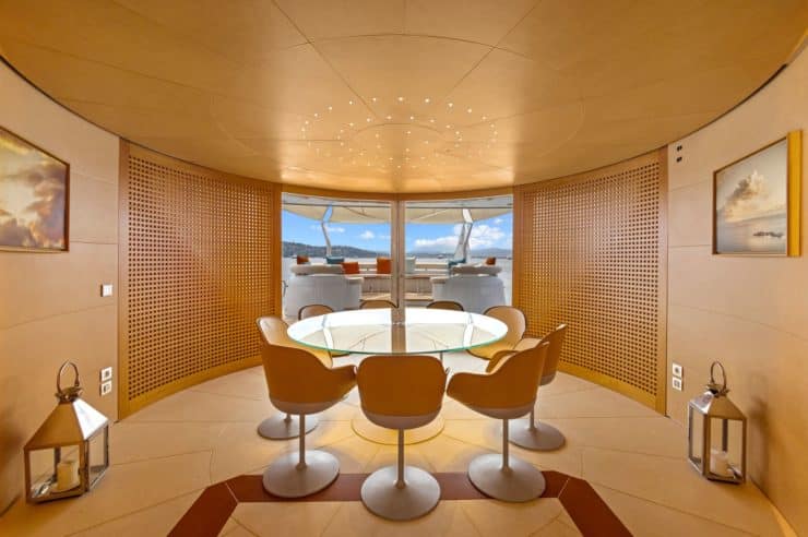 yacht-charter-MY-Luisa-Cannes-French-Riviera