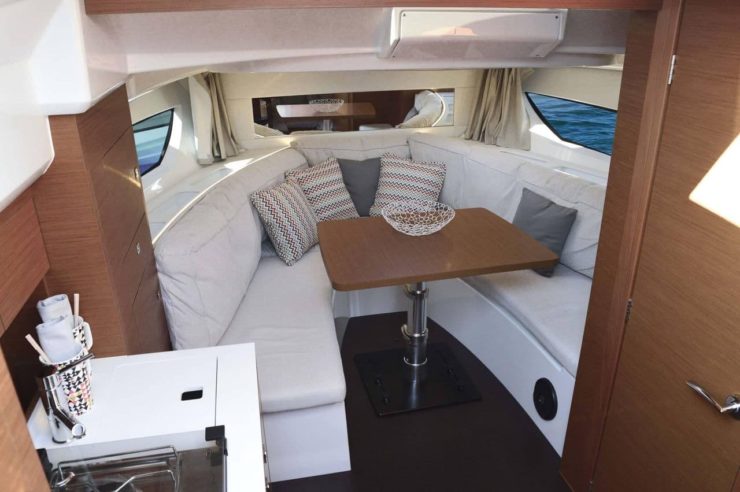 location-journee-yacht-charter-m-y-cap-camarat-10-5