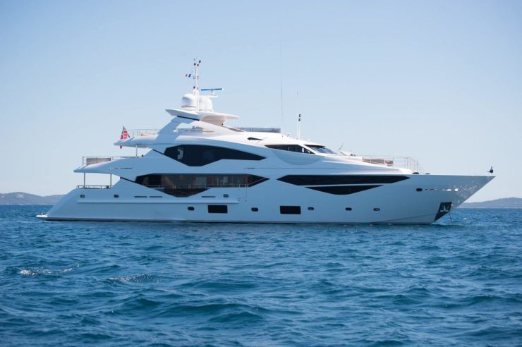 location-yacht-charter-MY-e-motion-Monaco-Cannes-Corsica