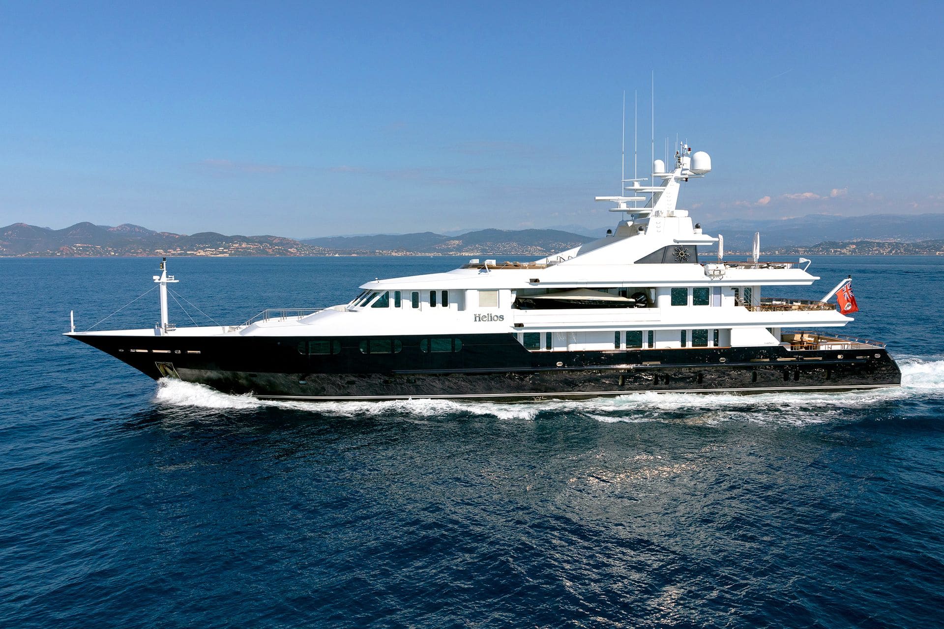 the helios yacht