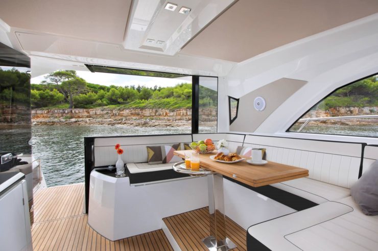 location-yacht-charter-MY-leader-46