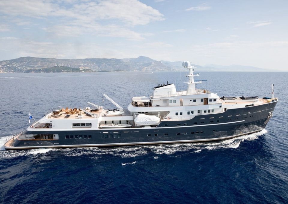 my legend yacht