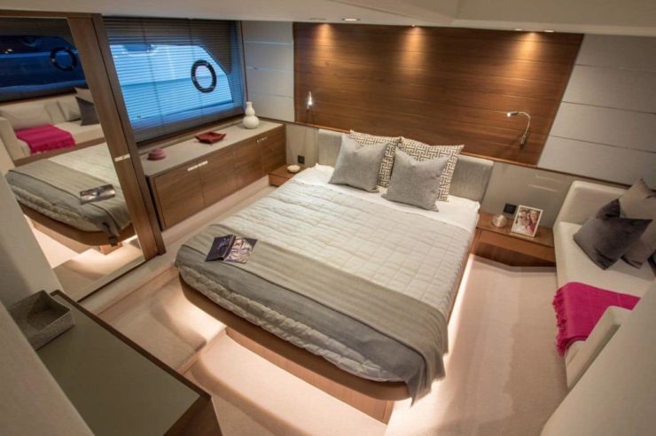 location-journee-yacht-charter-m-y-princess-v58