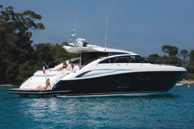 location-yacht-charter-MY-princess-v62