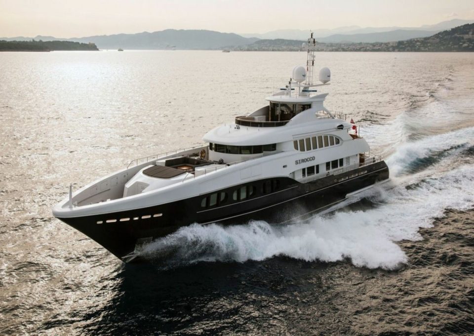 location yacht sirocco