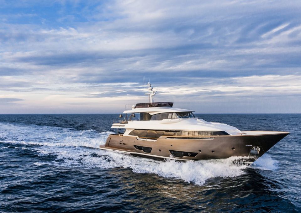 M/Y YVONNE | Arthaud Yachting