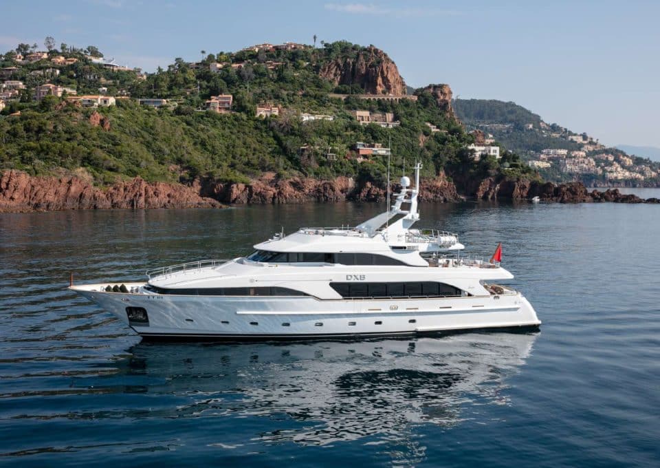 yacht-charter-m-y-dxb