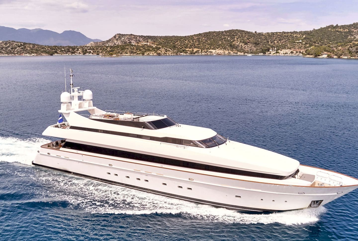 M/Y ELEMENT | Arthaud Yachting yacht-charter-m-y-element