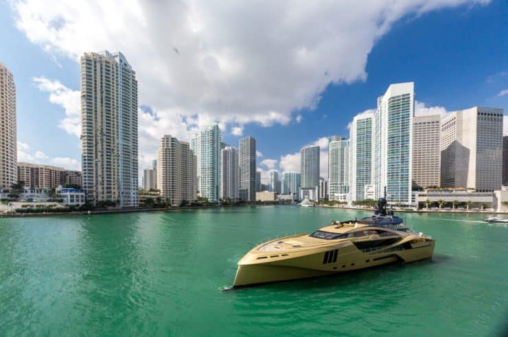 yacht-charter-m-y-khalilah