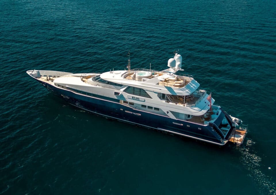 yacht-charter-m-y-kijo