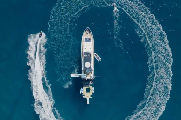 yacht-charter-m-y-lady-amanda