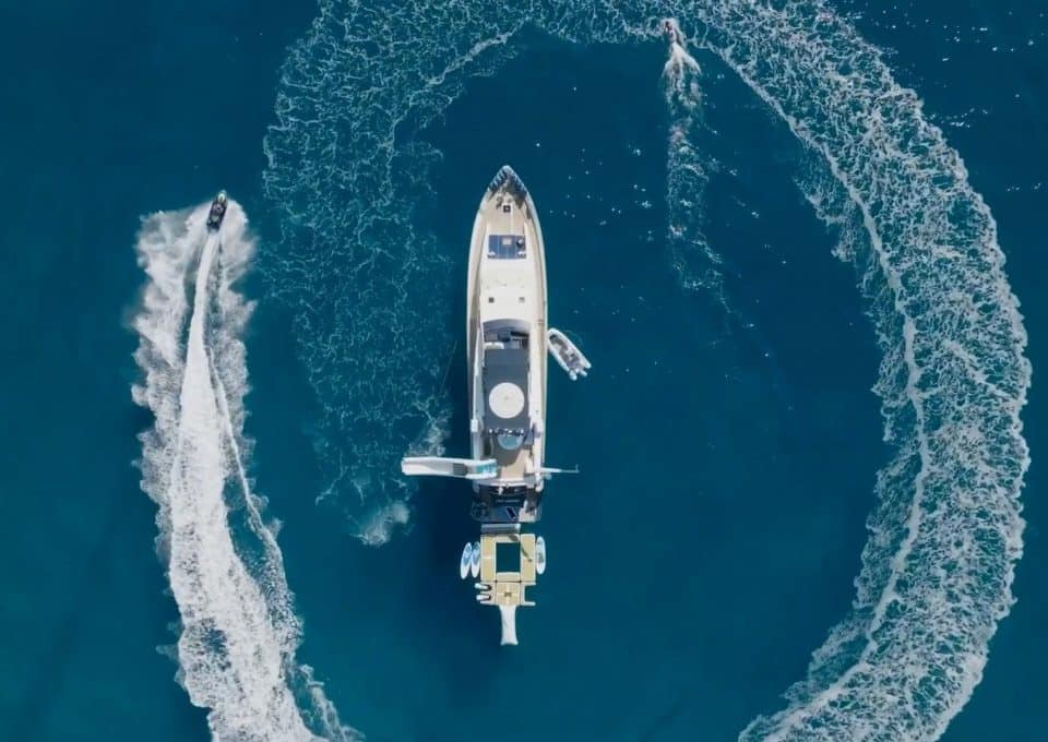 yacht-charter-m-y-lady-amanda