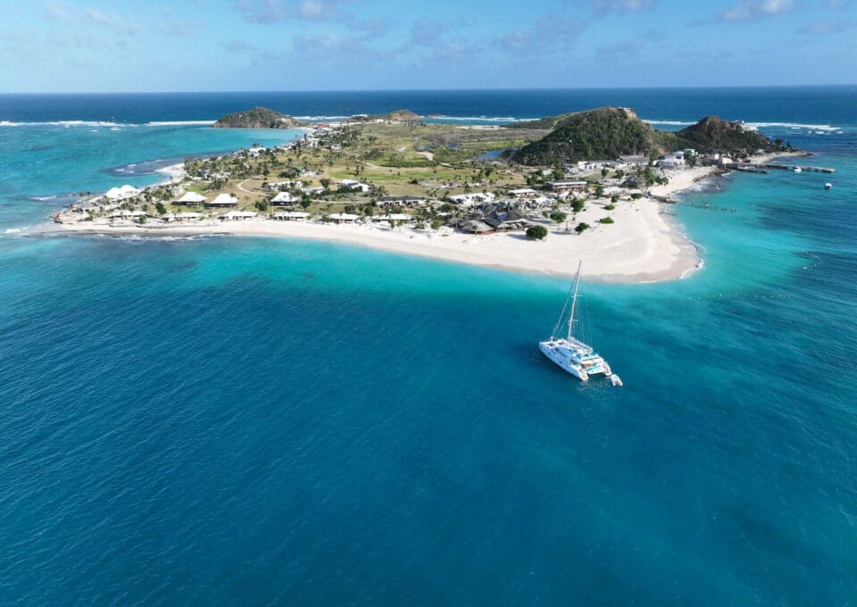 yacht-charter-m-y-lir