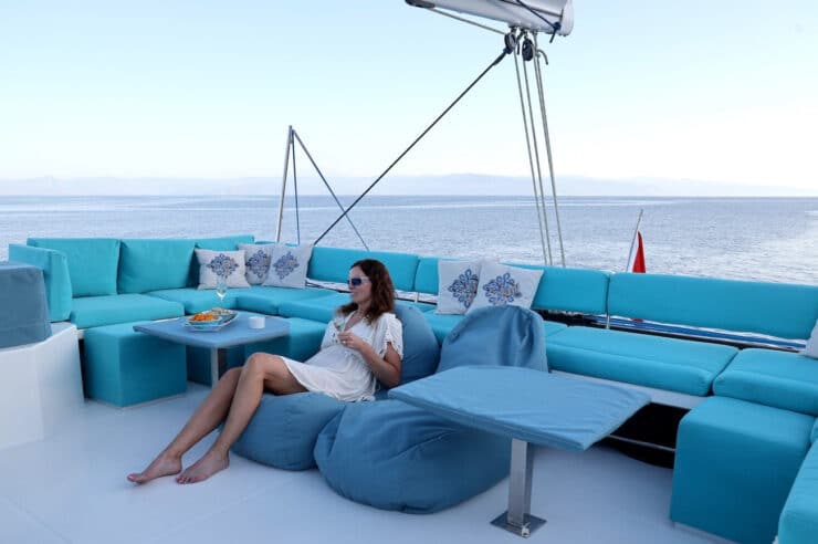 yacht-charter-m-y-lir