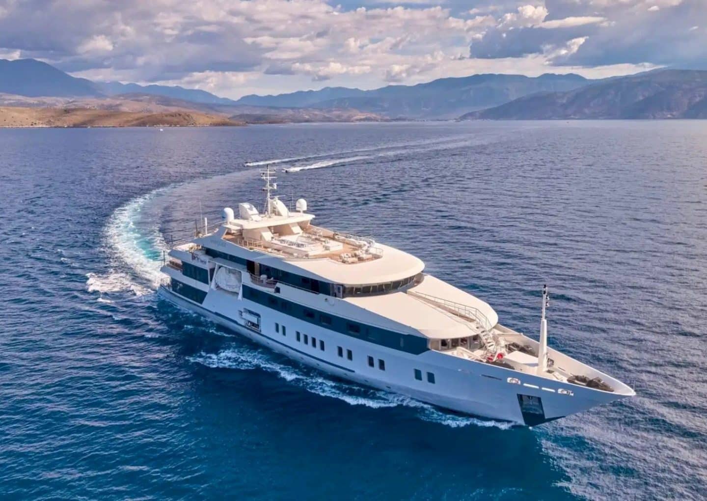 M/Y MARQUISE | Arthaud Yachting yacht-charter-m-y-marquise