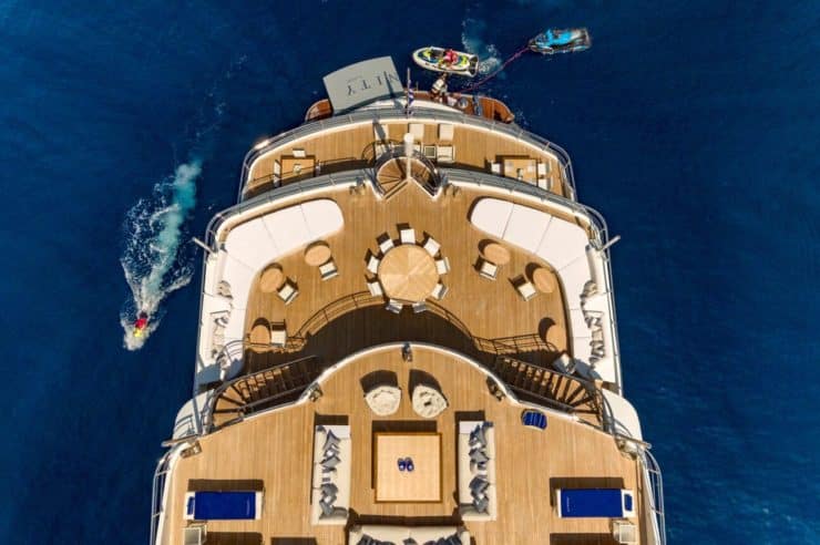 yacht-charter-m-y-marquise