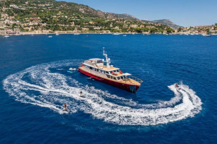 yacht-charter-m-y-tempest-ws