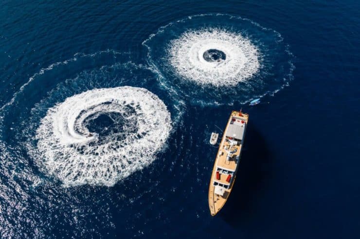 yacht-charter-m-y-tempest-ws