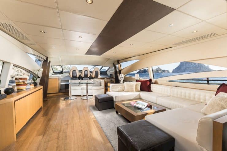 yacht-charter-m-y-xaman