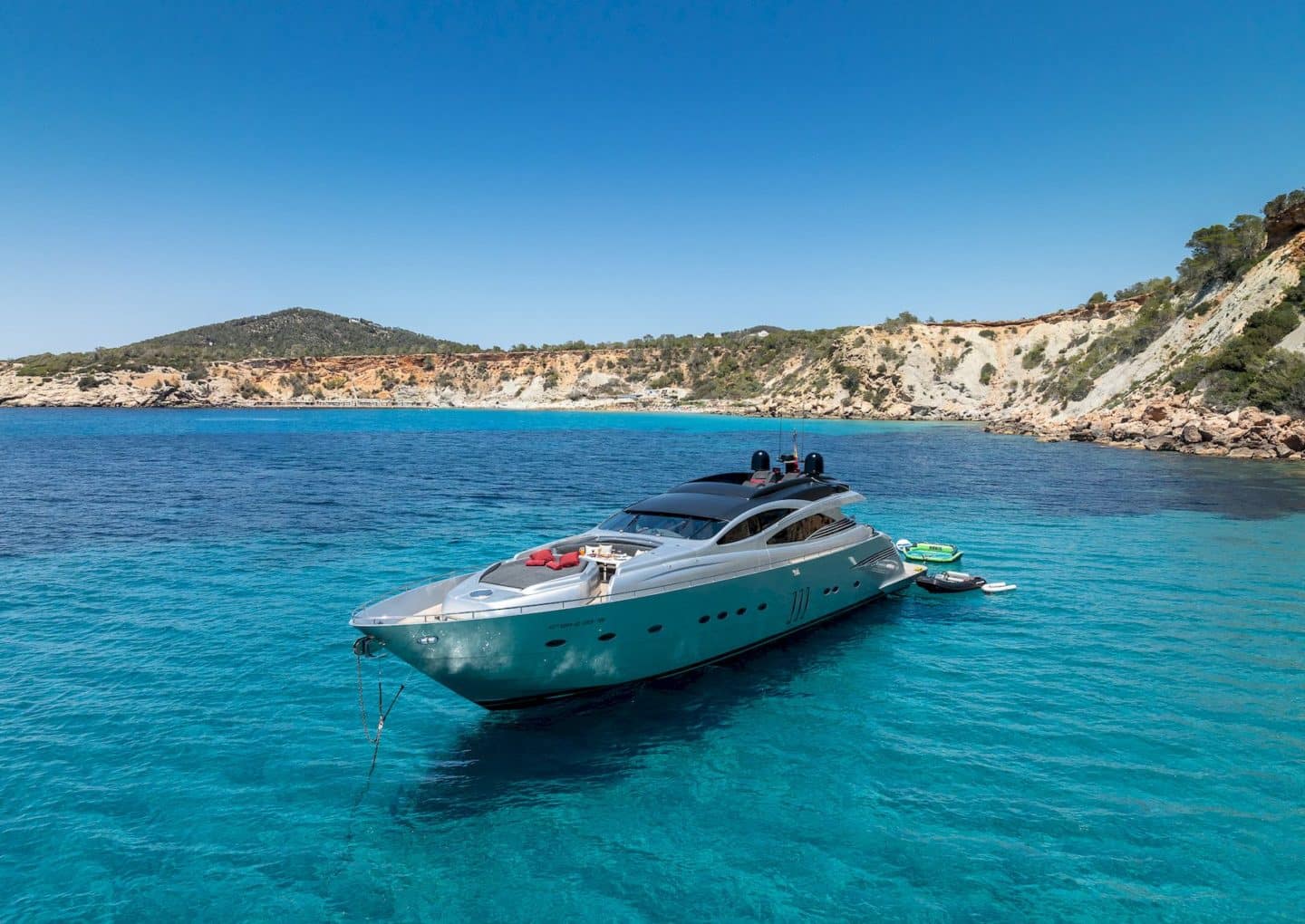 M/Y XAMAN | Arthaud Yachting yacht-charter-m-y-xaman