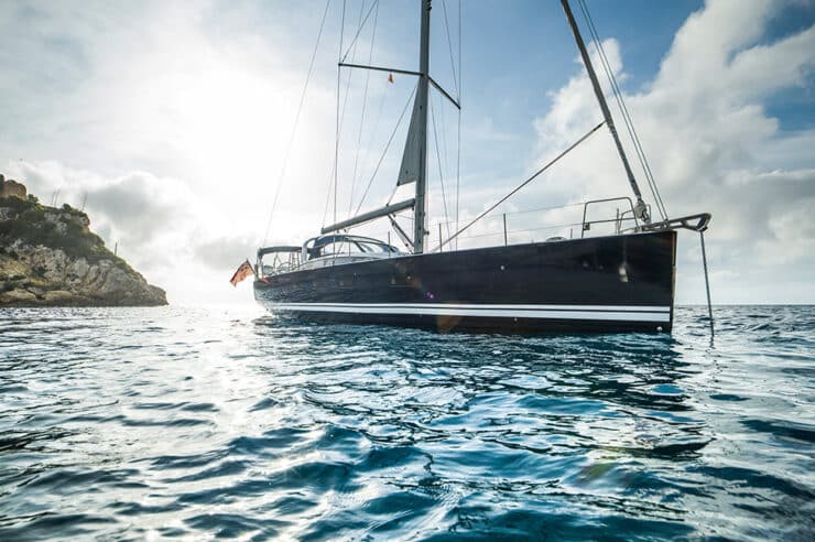 yacht-charter-s-y-thea