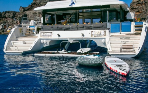 catamaran-charter-s-y-santorini-greece-santorini