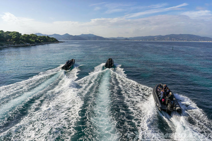 location-rental-day-charter-taxi-boat-cannes-saint-tropez