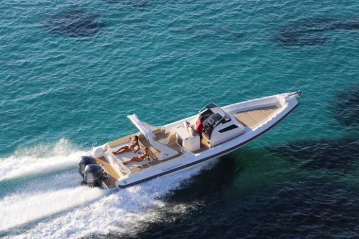location-yacht-charter-MY-capelli-40-saint-tropez
