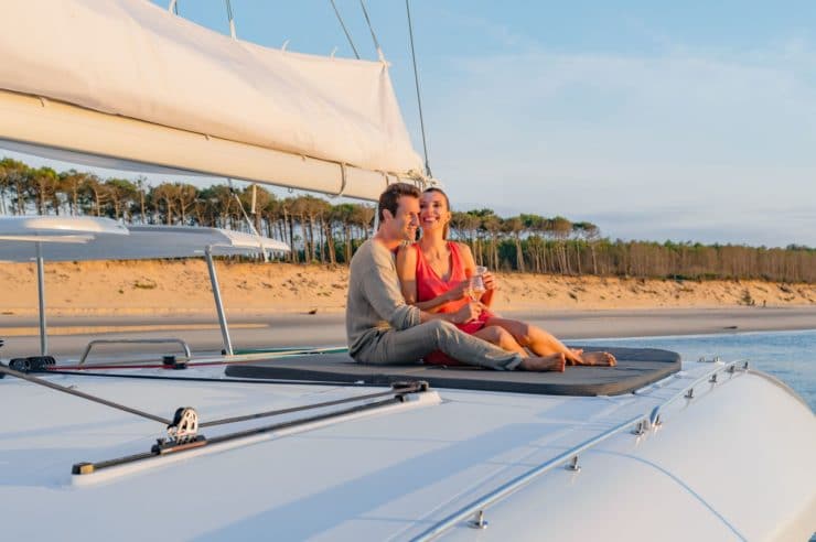 day-charter-rental-location-catamaran-s-y-lagoon-450-cannes-