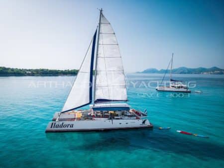 day-charter-rental-maxi-catamaran-m-y-lux-cat-iladora