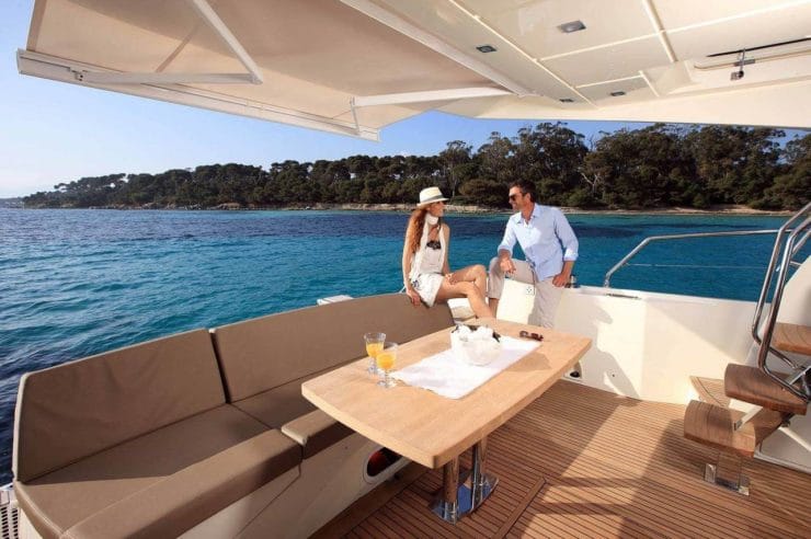 location-journee-yacht-m-y-prestige-550-fly