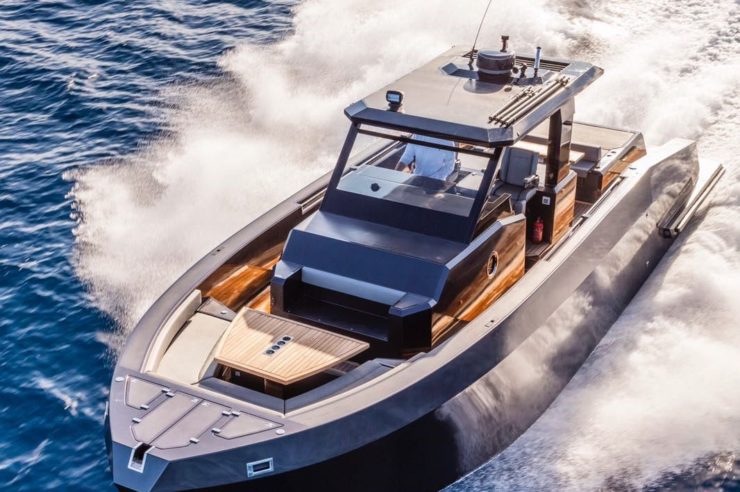 location-yacht-charter-MY-mazu-42-abyss-cannes-monaco
