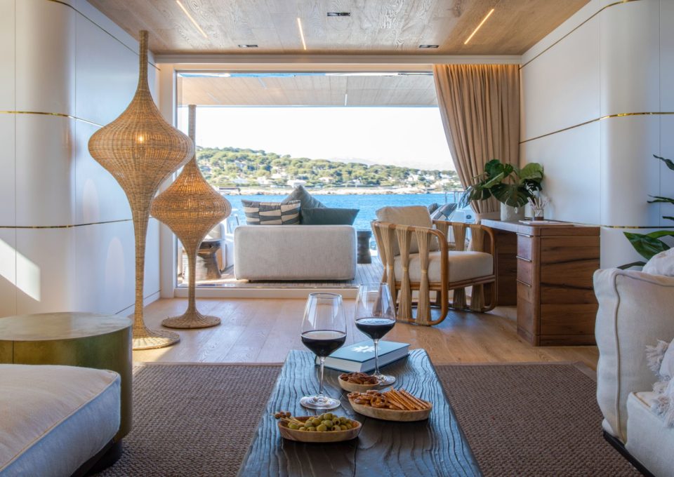 yacht-charter-m-y-mimi-la-sardine-palma-balearics-spain