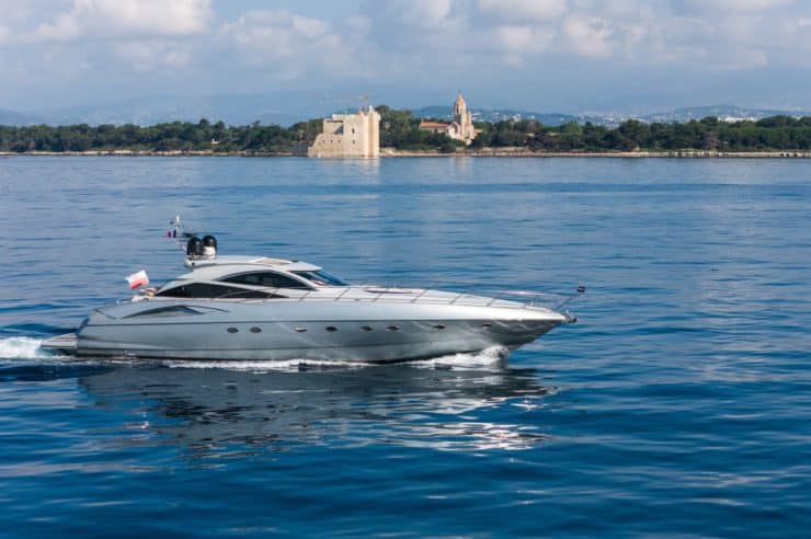 CHARTER_YACHT_IMPERIUM
